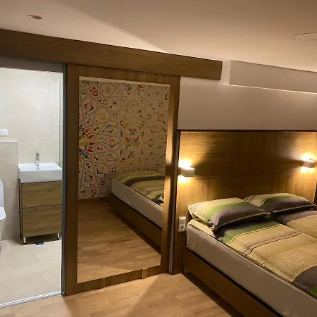 Villa Wood & Green Spa ヴィラ Hadžići