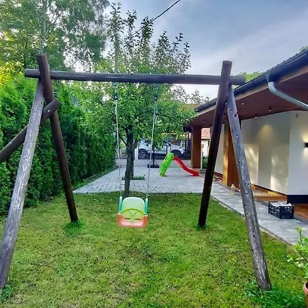 Villa Wood & Green Spa ヴィラ Hadžići