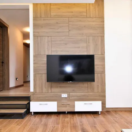 Villa Wood & Green Spa ヴィラ